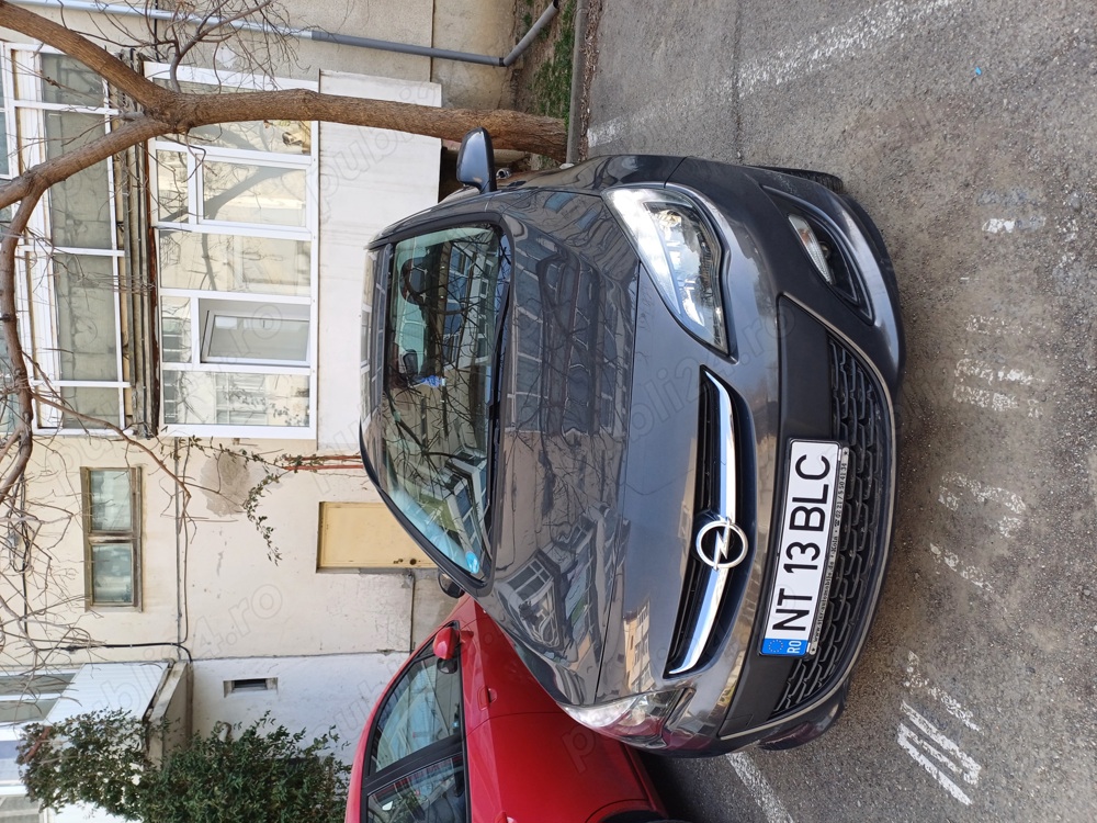 Vând Opel Astra J sports tourer 1.6 motorina 2015.norma poluare euro 6