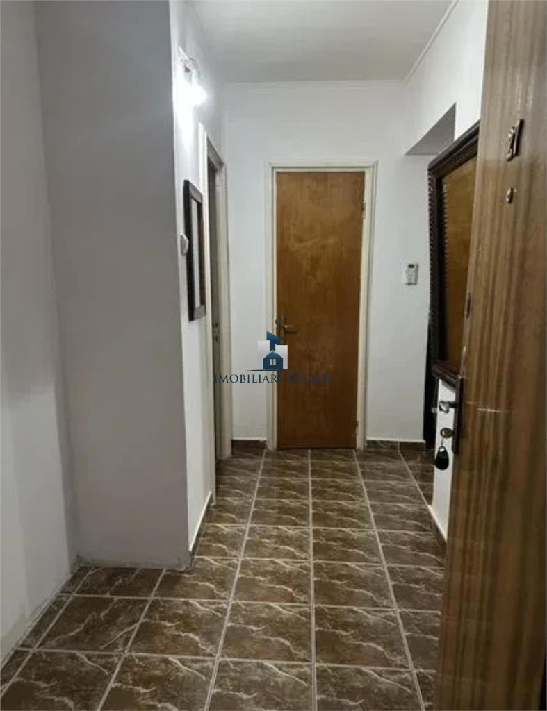 Vanzare Apartament 3 Camere Decomandat Berceni-Resita