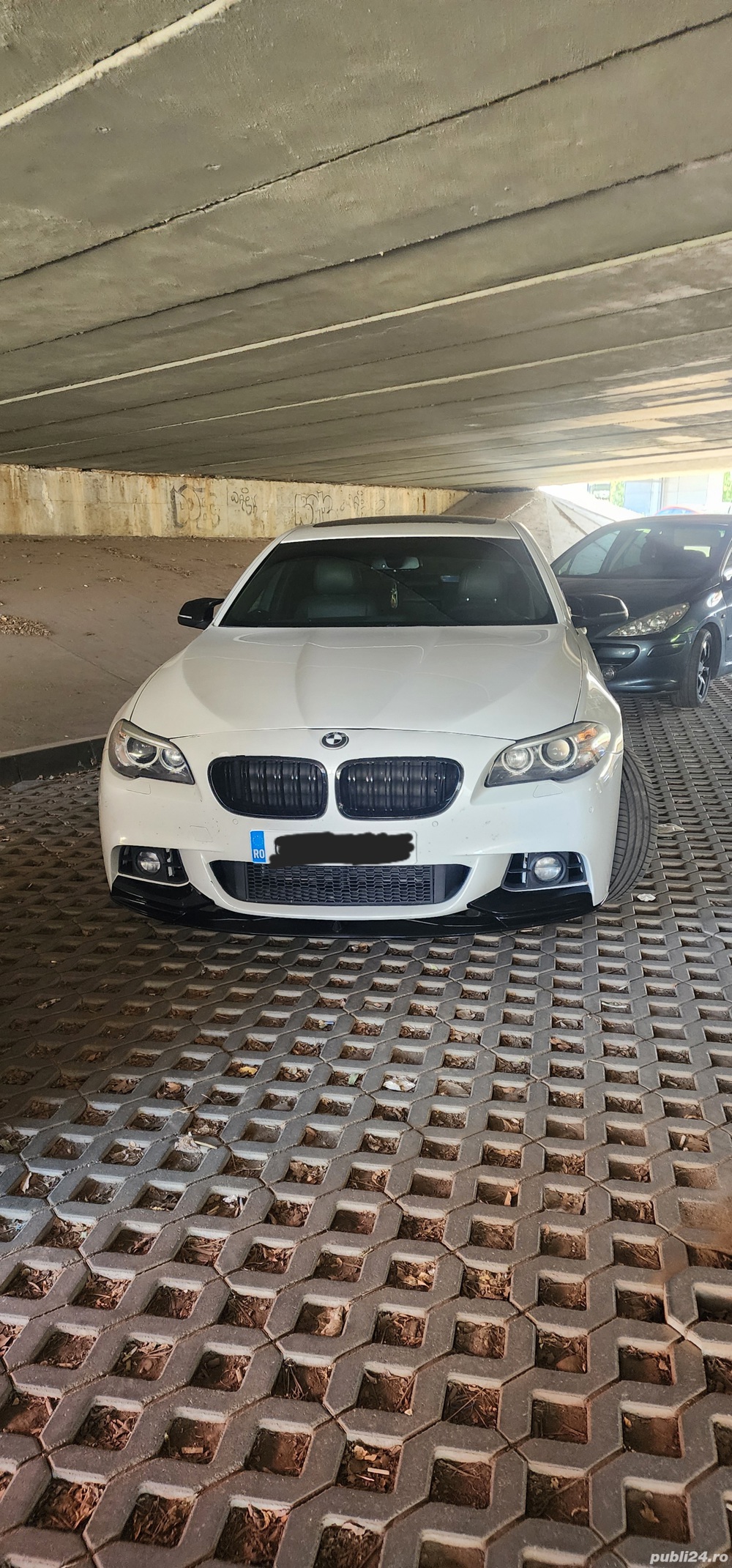 BMW Seria 5 f10 528i