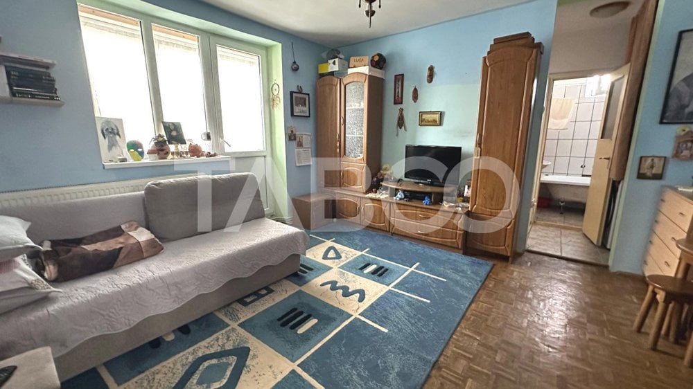 Apartament 36 mpu cu balcon zona Mihai Viteazul Sibiu