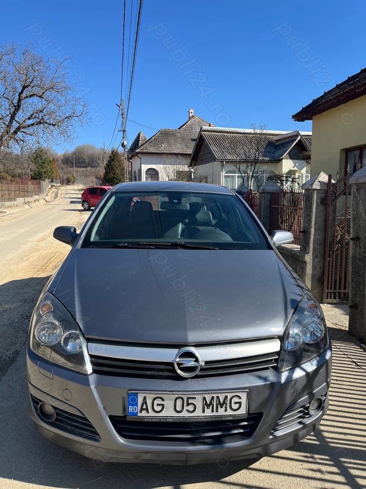 De vanzare Opel astra H