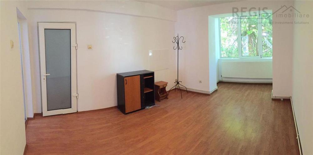 Apartament pretabil pentru birouri in Centrul Civic