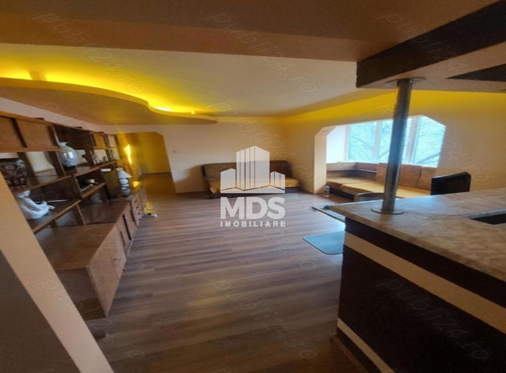 3 camere cu central #259; propie în spate la McDonald Circumvalatiunii