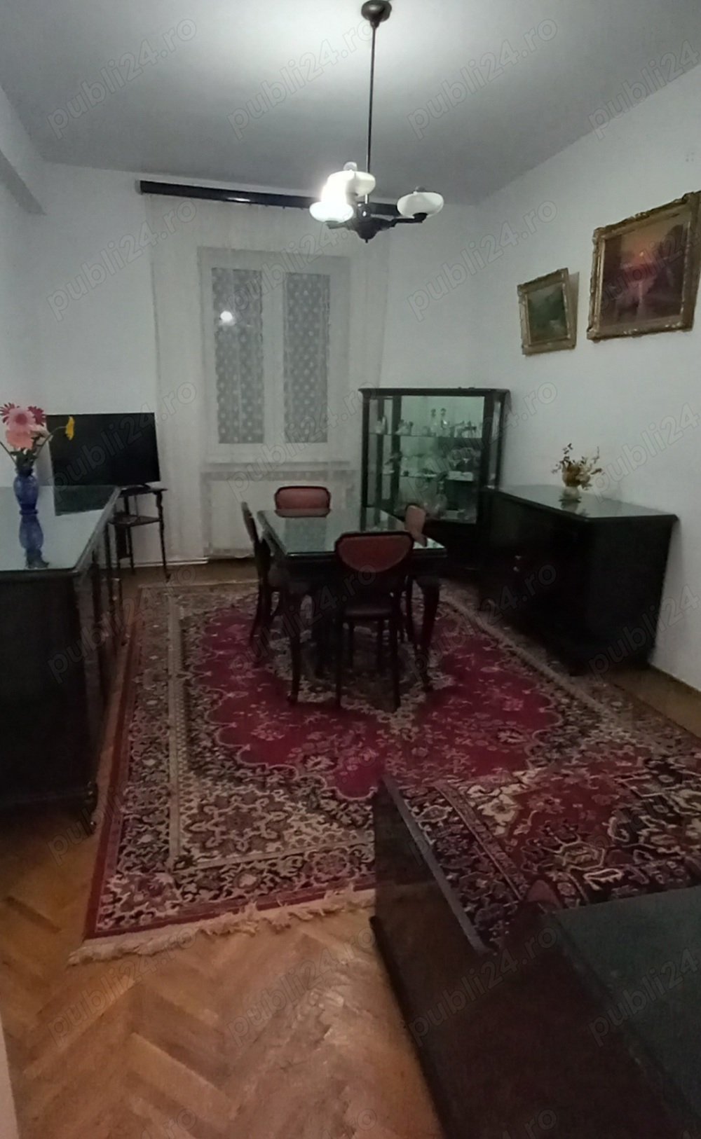 Inchiriez apartament cu 2camere