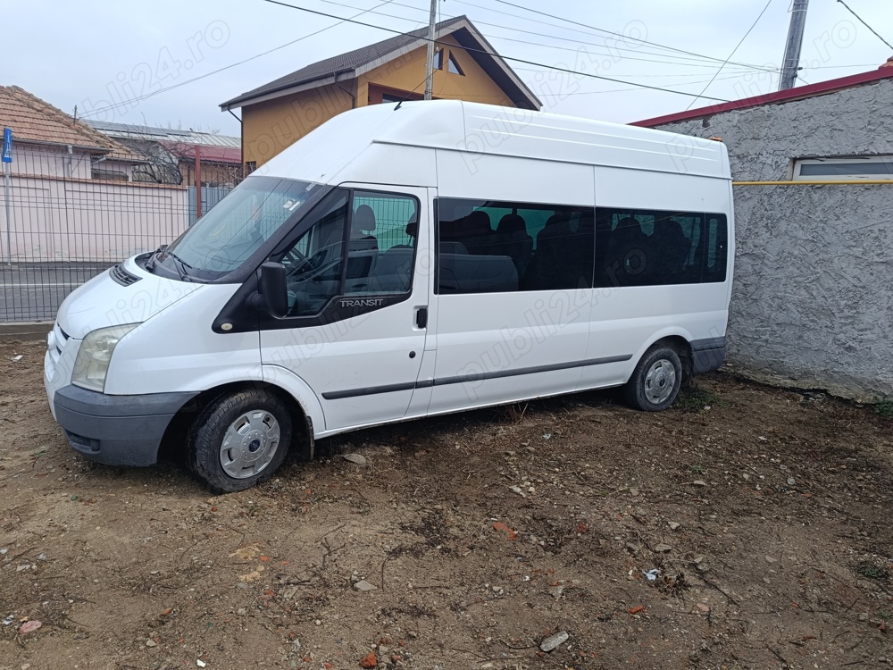Ford Tranzit 8+1