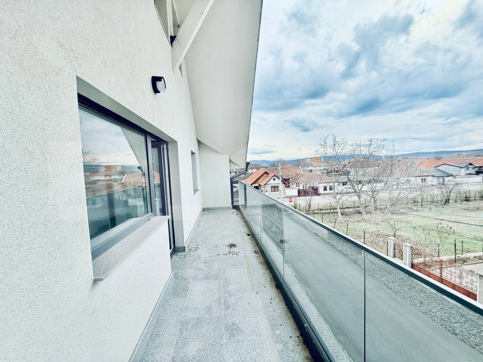 Apartament cu 2 camere, in Sebes- zona Centrala 