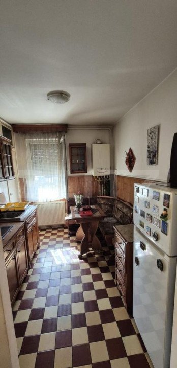 Apartament cu 3 camere, zona Tudor