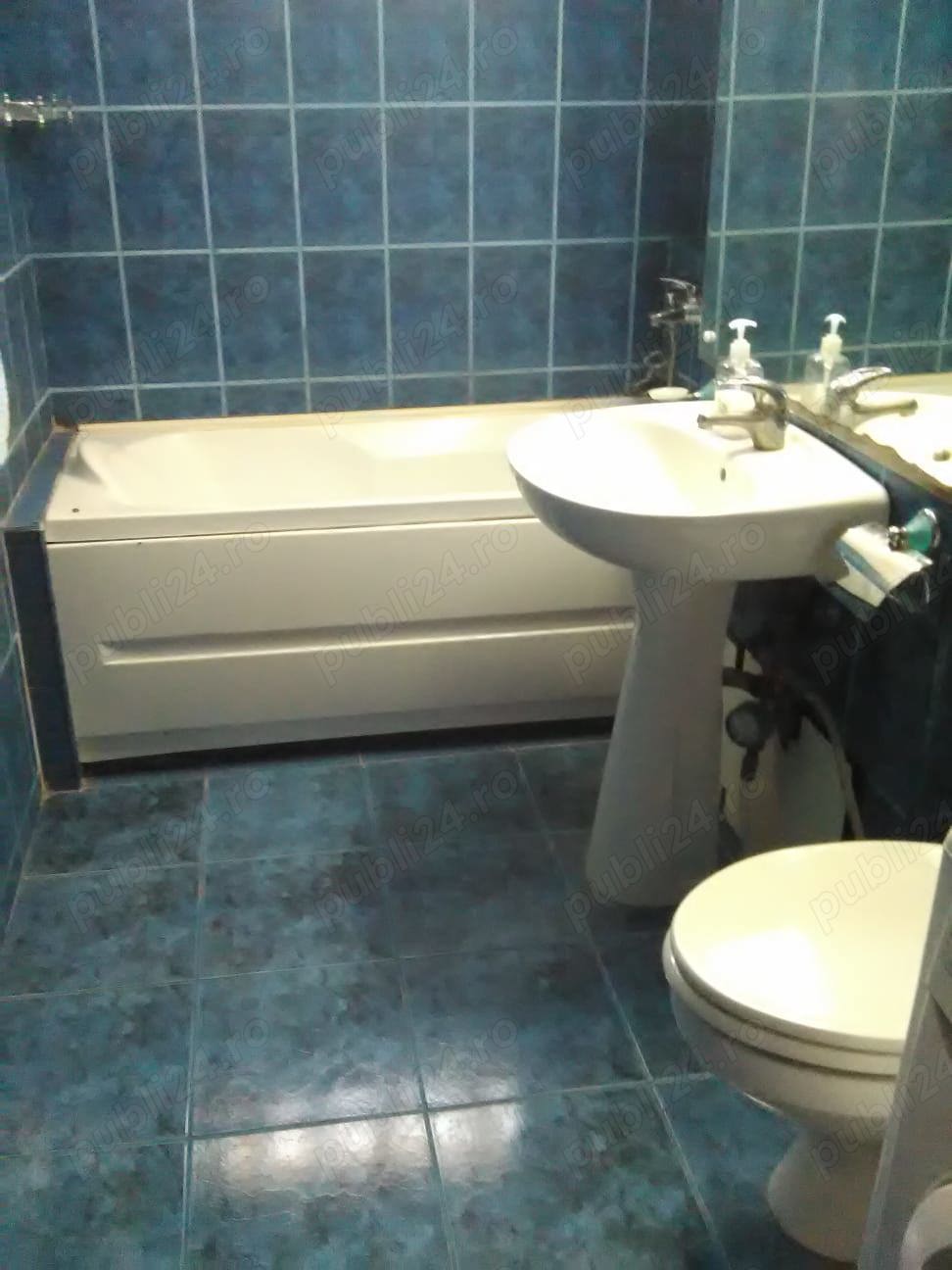 2 camere de vanzare Olimpia Complexul Studentesc