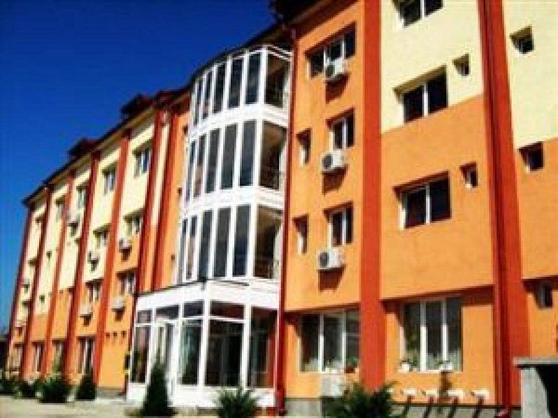 Pensiune restaurant , piscina, salon de evenimente de vanzare Pensiune restaurant , piscina, salon de evenimente de vanzare