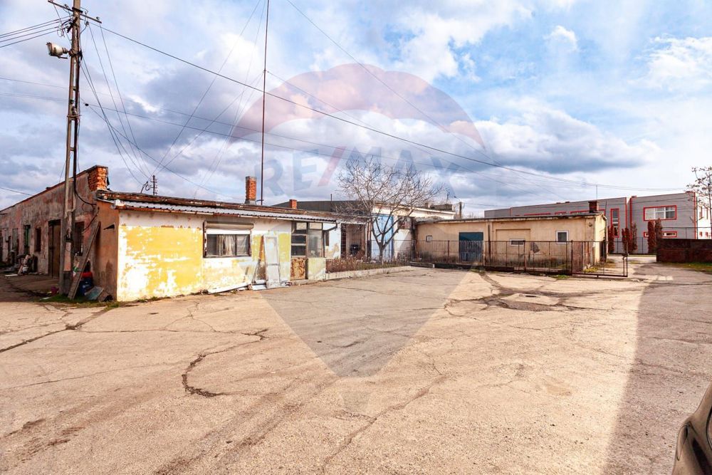 Teren industrial  2728 Mp Arad / Strada Eftimie Murgu