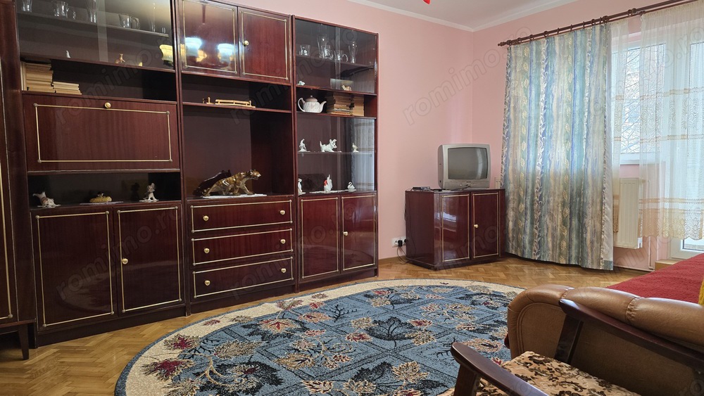 Apartament 2 camere in Deva, zona Piata centrala, et 2