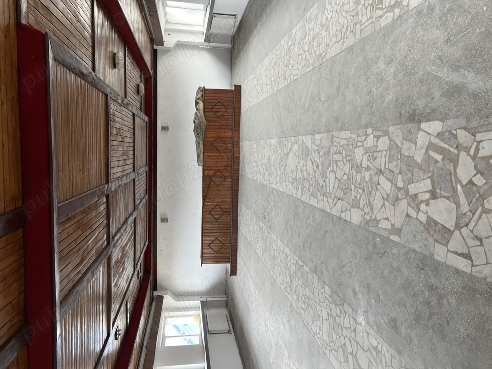 Inchiriez sala 104mp