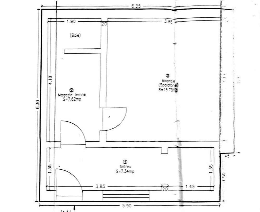 Apartament o camera, 31mp,curte comuna,zona Lunei