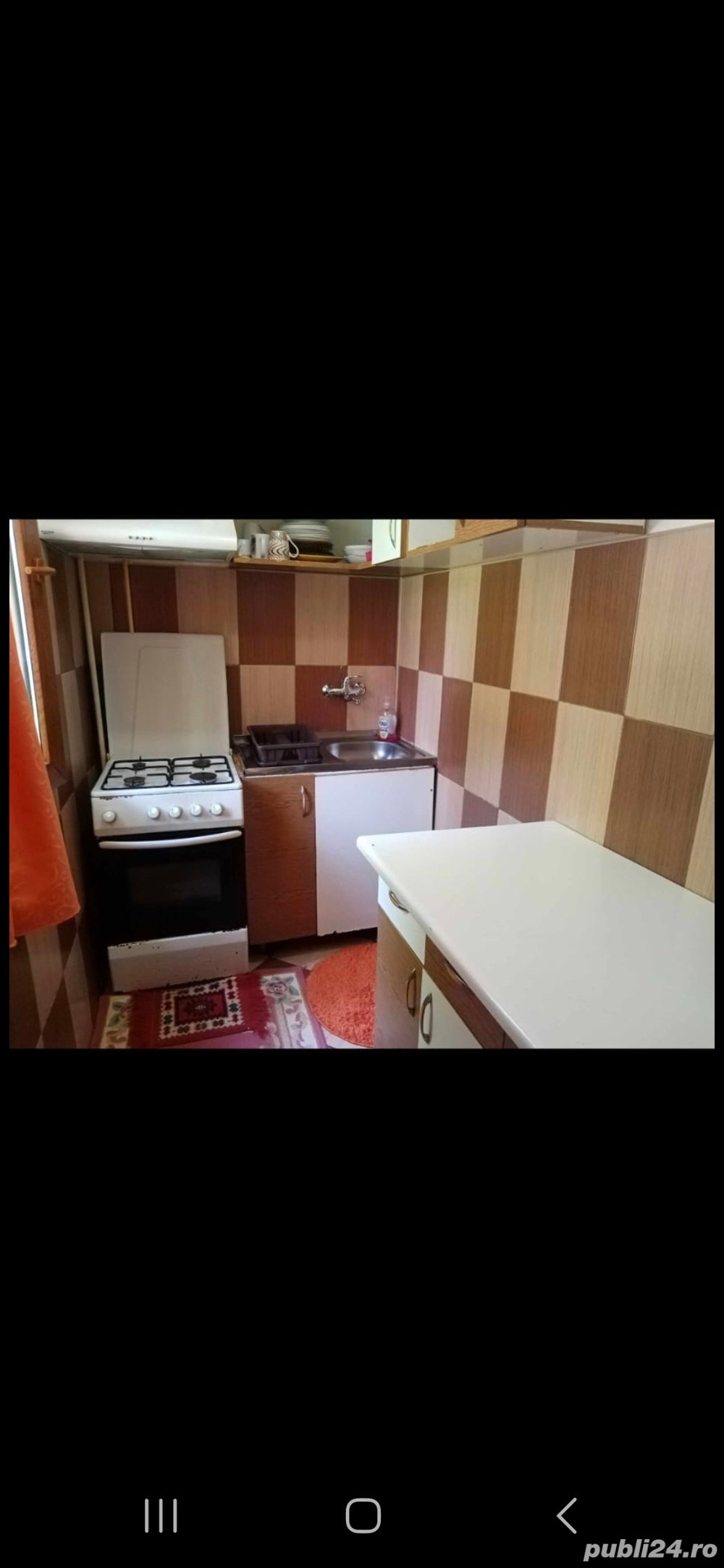 inchiriez apartament cu 2 camere unirii la parter