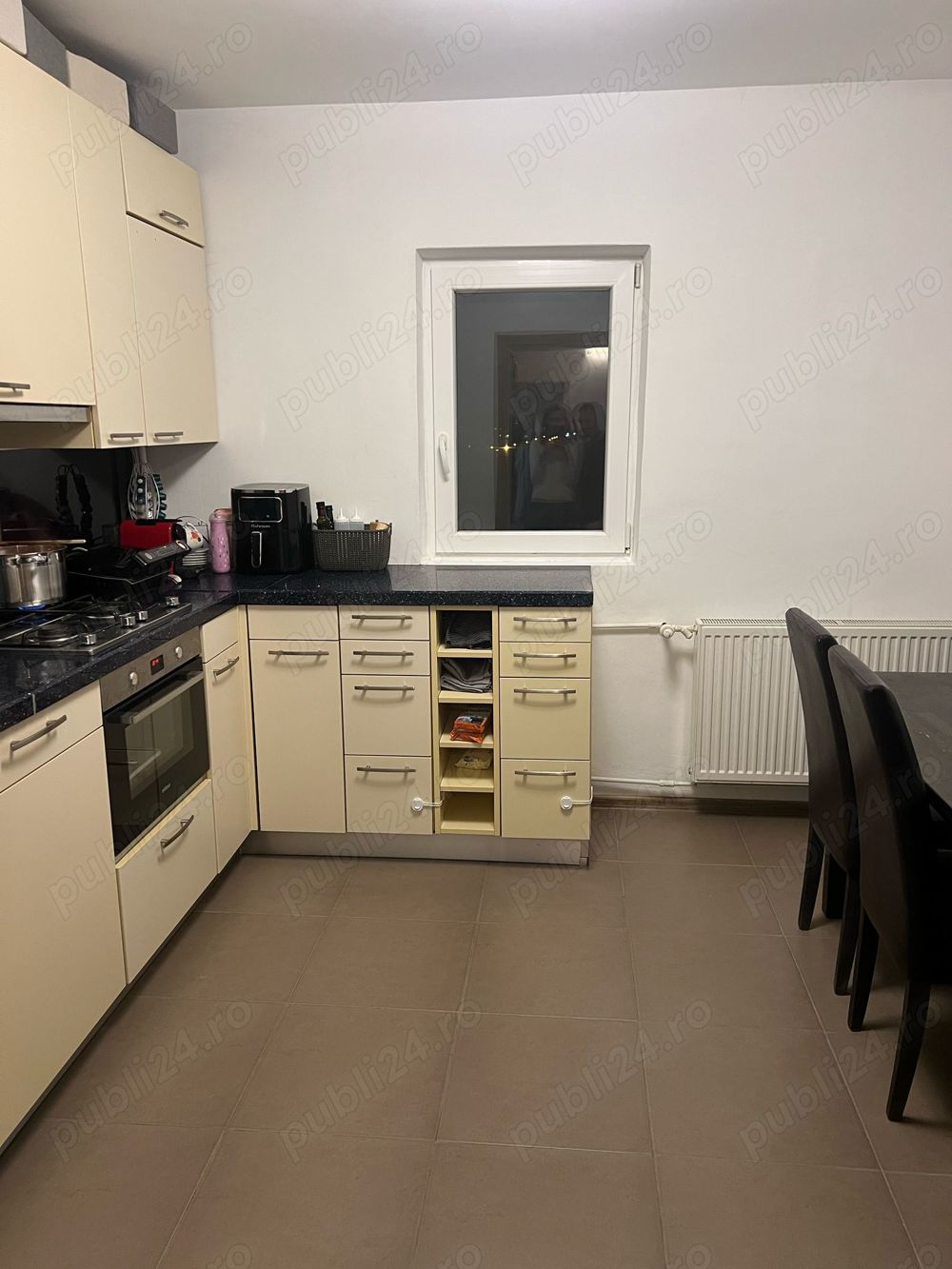 Apartament cu doua camere, complet mobilat si utilat in zona Lipovei