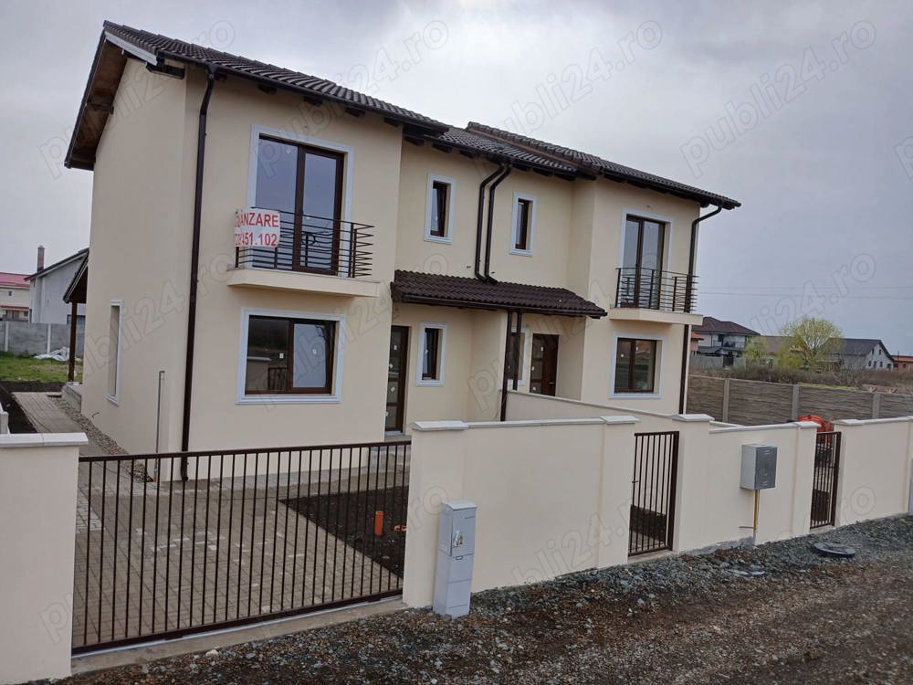 Duplex Salacaz 4 camere, 365 mp teren