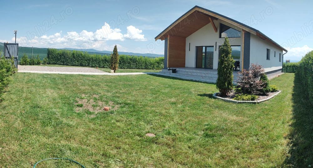 Casa individuala 3 camere in Poiana Arcusului, la 36 Km de Brasov si 4 Km de Sfantu Gheorghe