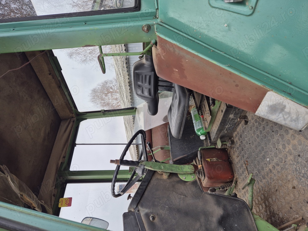 Tractor Fendt la preț bun 
