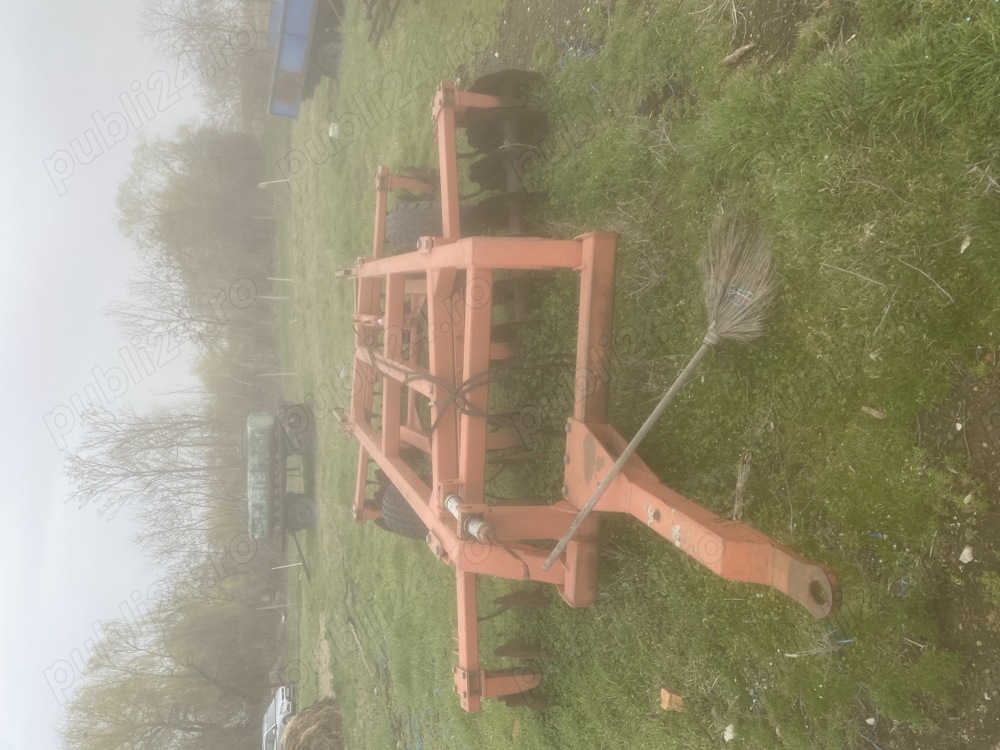 Vand grapa cu discuri