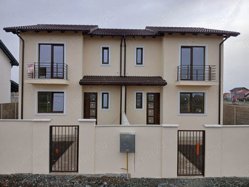 Casa 4 camere, 365 mp teren