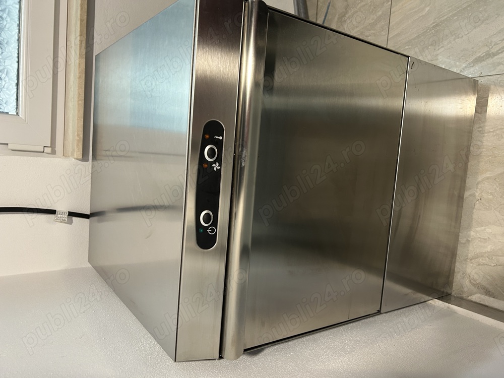 Mașină de spălat vase și pahare profesională 