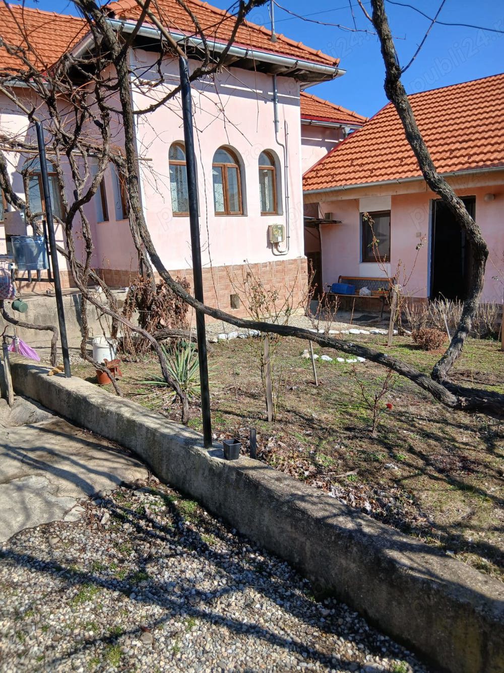 Proprietar, vând casă