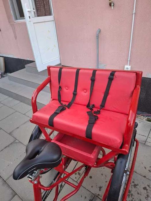 Tricicleta adulti UNICAT aproape noua ROSU FERARI ,OFERTA