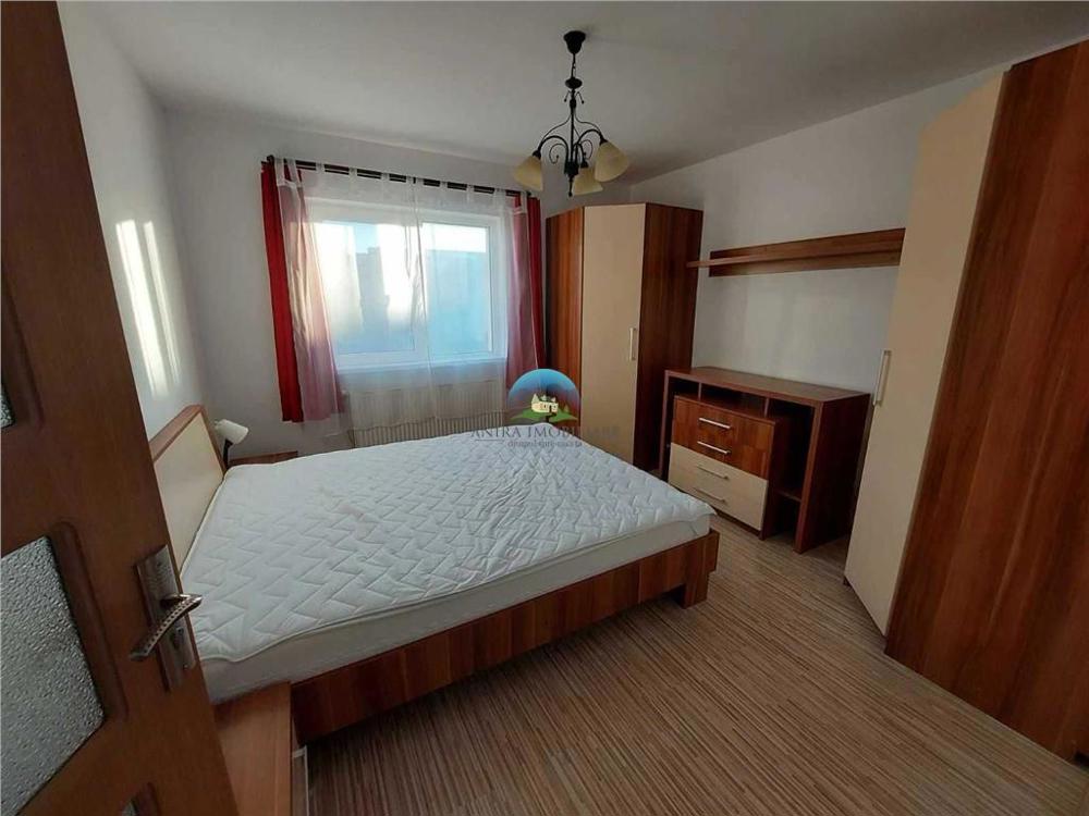 Apartament de inchiriat cu 3 camere decomandat, Manastur Cluj Napoca