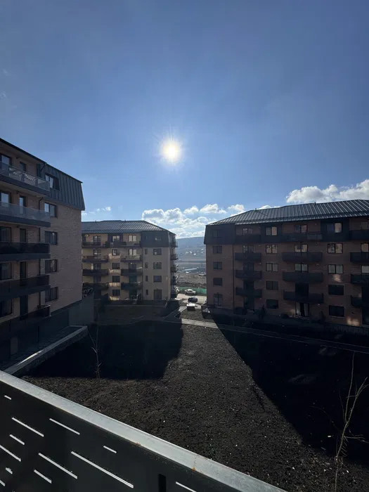 Apartament 43 Mp, semifinisat, complex Beta Residence