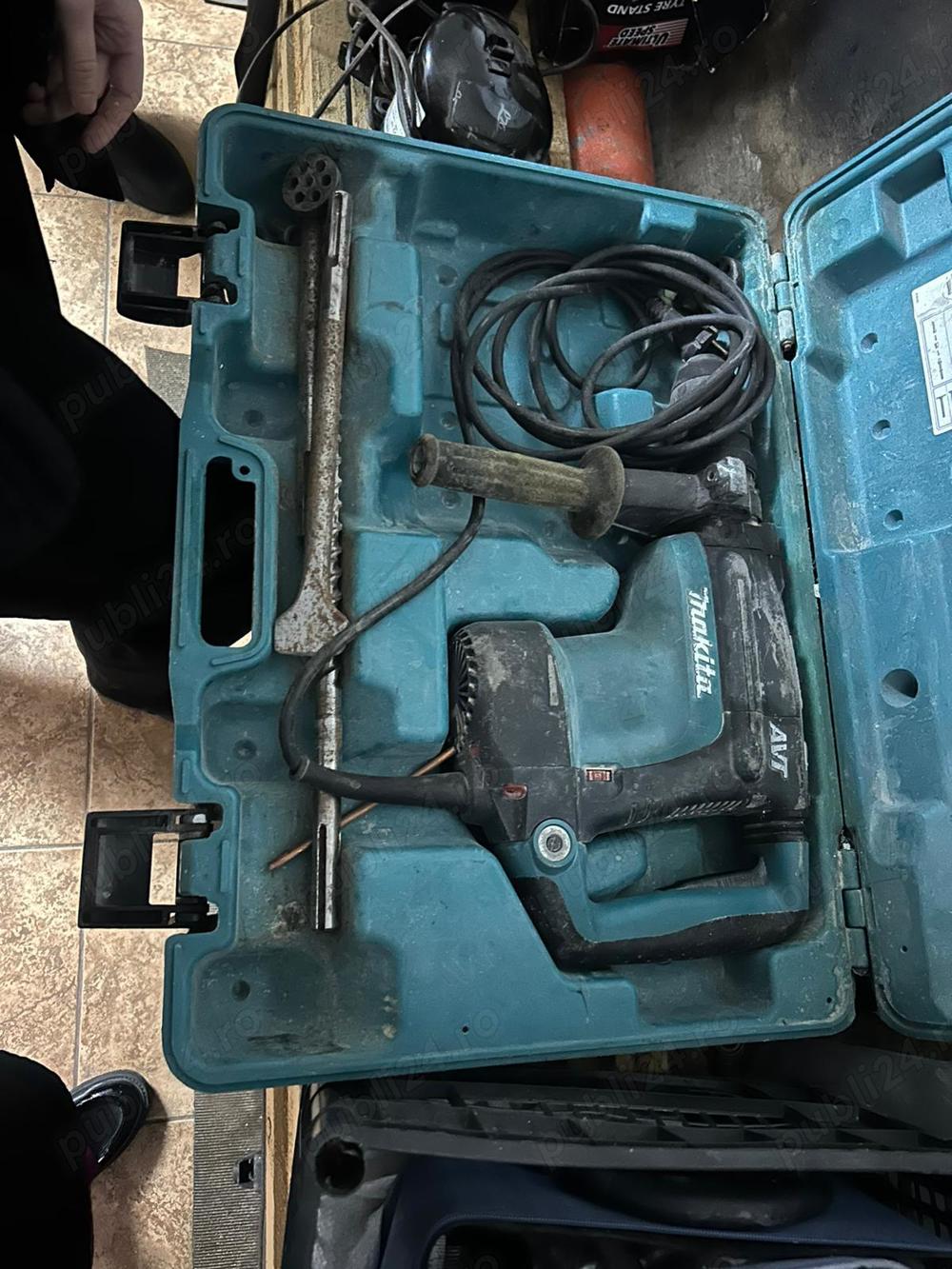 Anunț vânzare bunuri mobile Andrani SRL