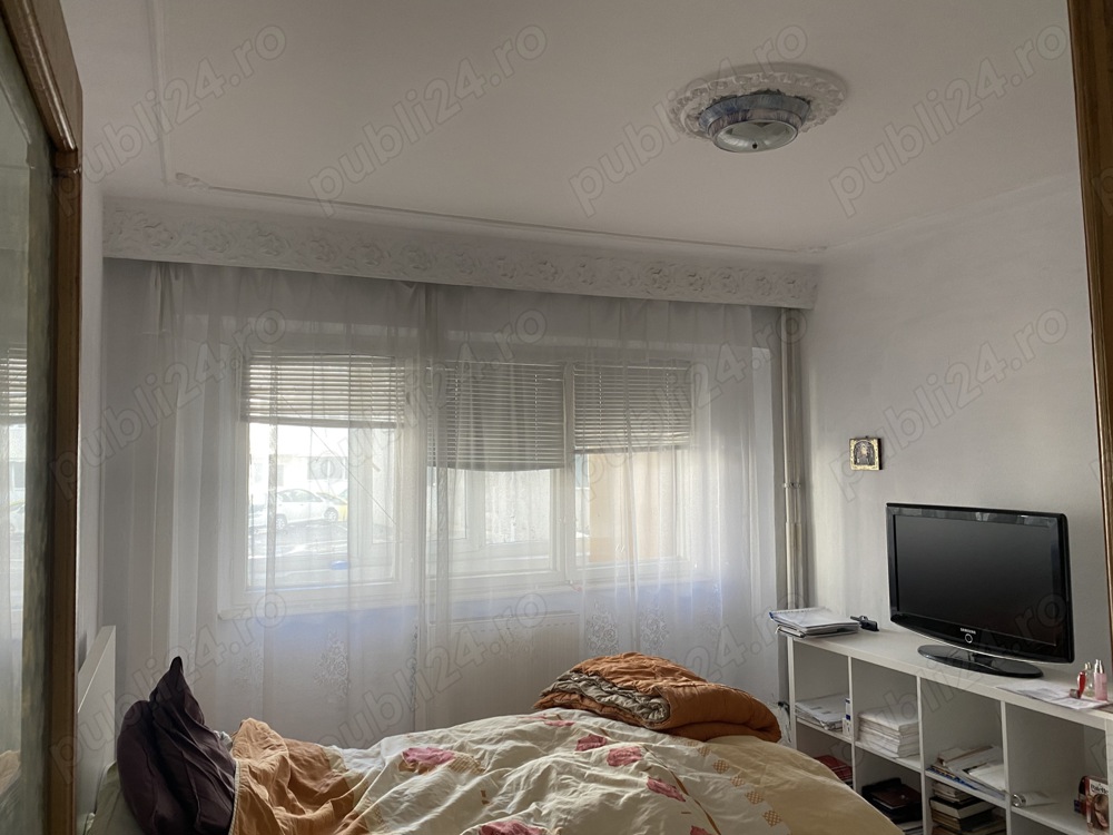 Vând apartament 3 camere plantelor Braila