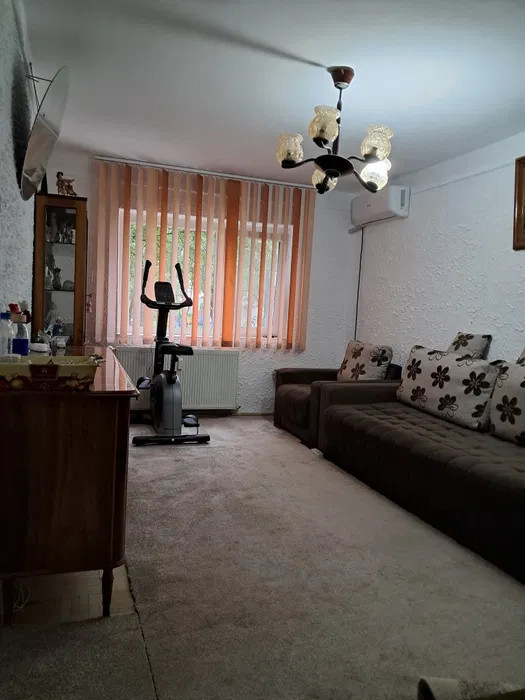 APARTAMENT 2 CAMERE/ZONA 9 MAI/PLOIESTI