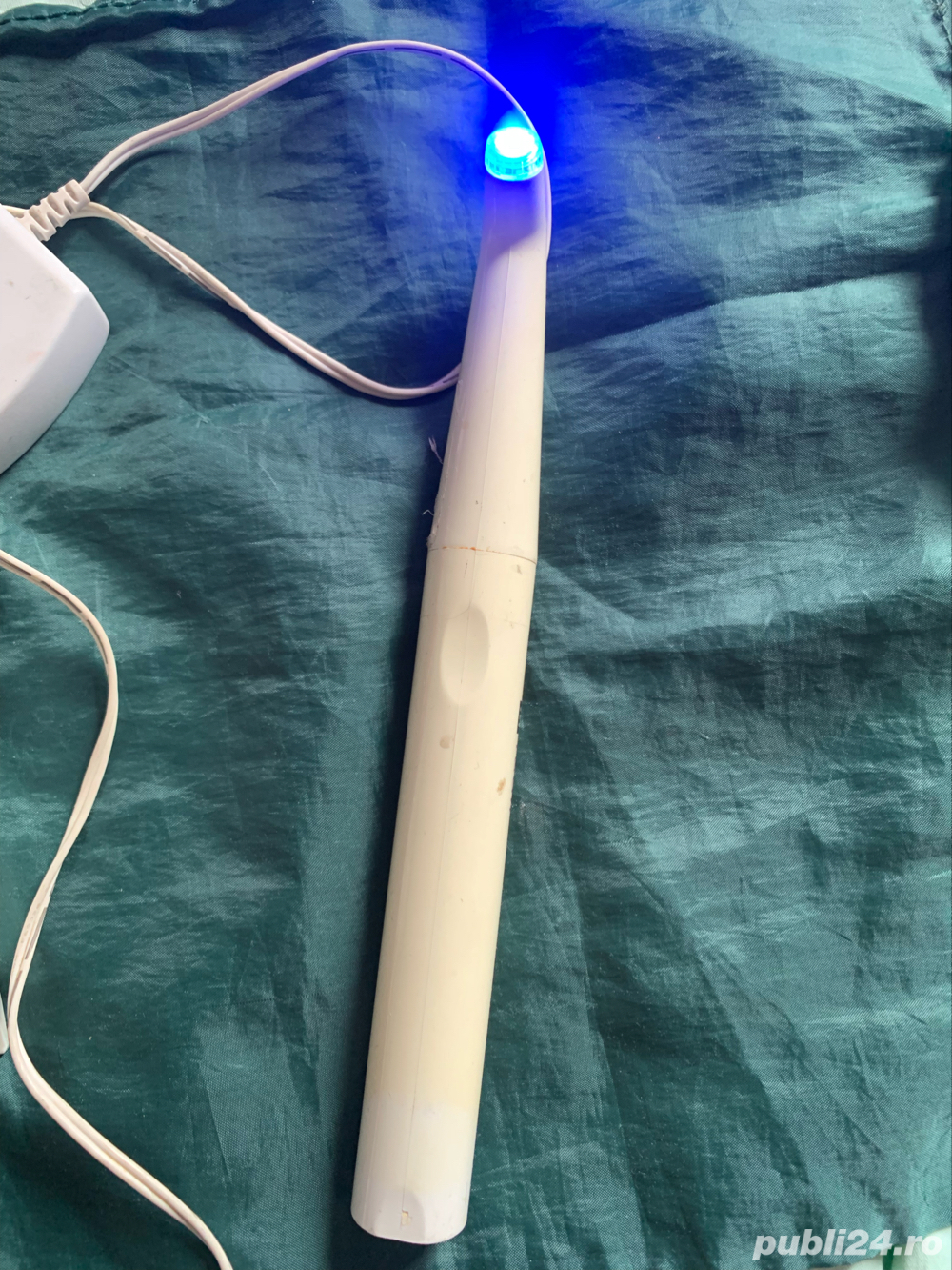 Lumina de polimerizare. radical puternic