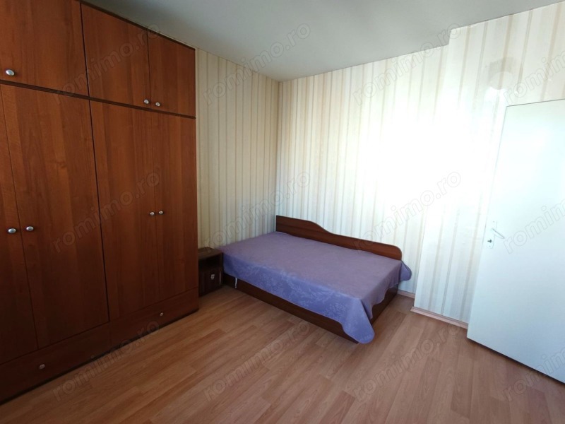 Apartament cu 2 camere de inchiriat in zona Tractorul