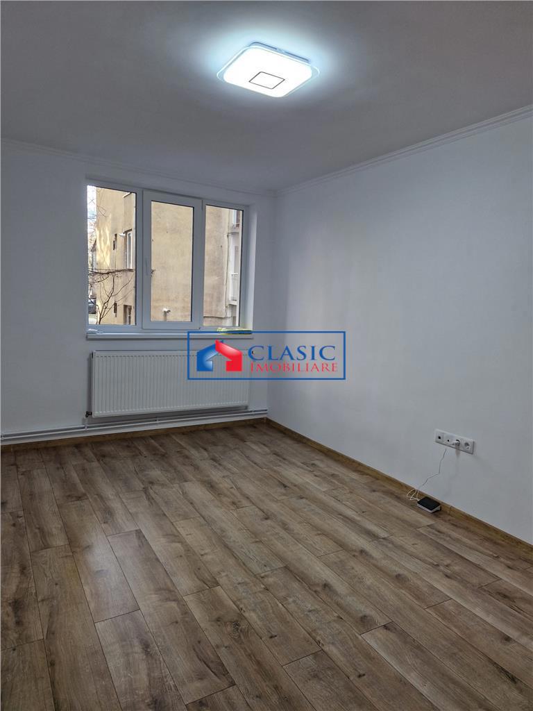 Vanzare apartament 3 camere decomandate finisat modern zona Centrala- strada Horea