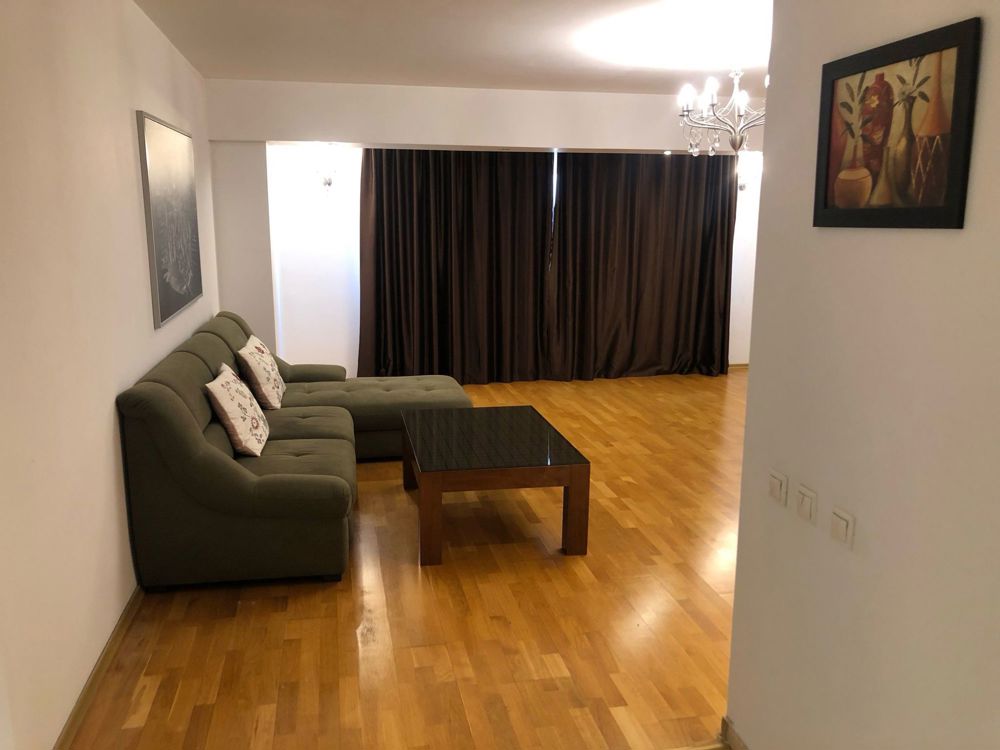 Apartament 3 camere LUX, 99mp, B-dul Unirii/ Fantani - cu loc parcare