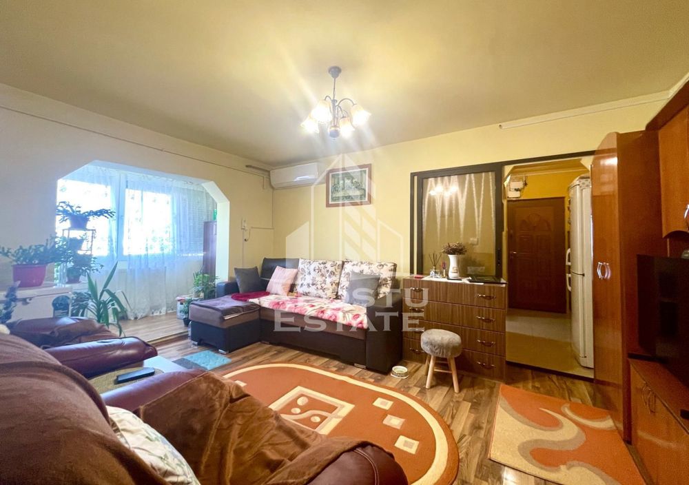 Apartament 2 camere, centrală proprie , zona Confectii