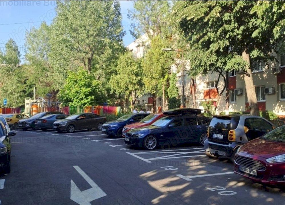 Vanzare Apartament 4 camere, Brancoveanu, Aleea Dolina. Vanzare Apartament 4 camere, Brancoveanu, Aleea Dolina.