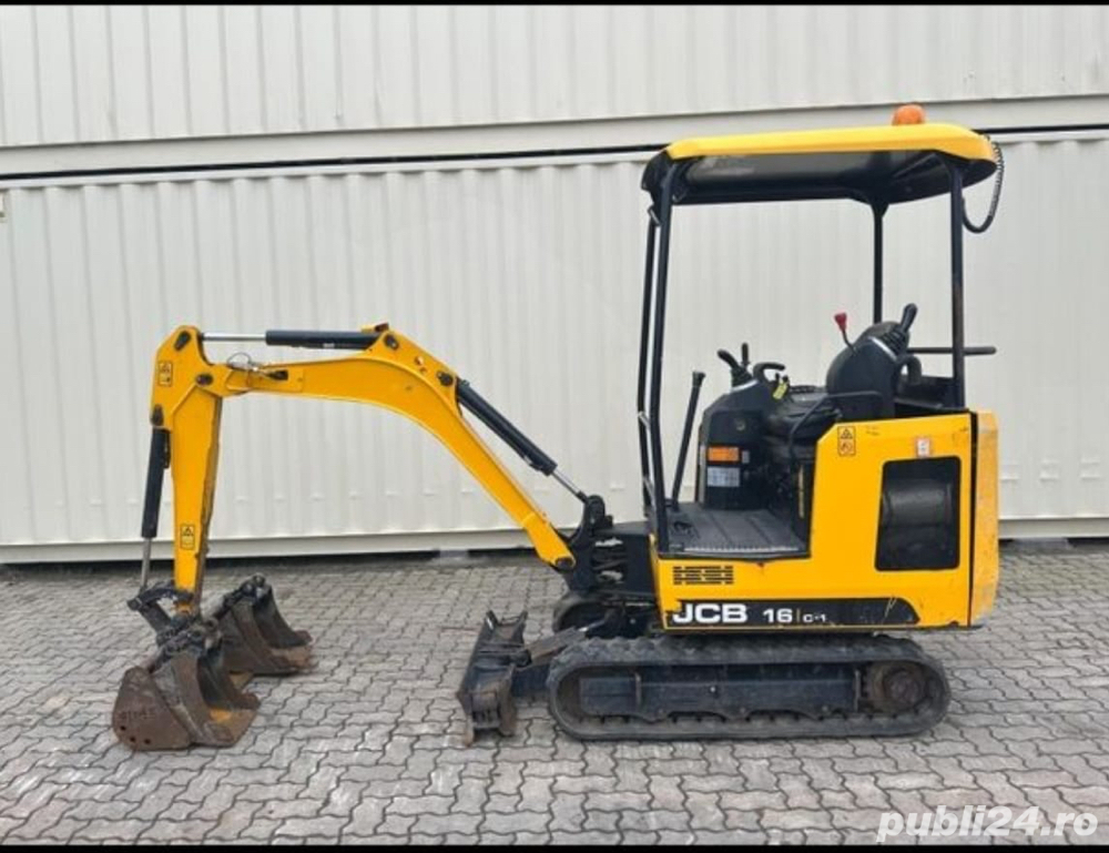 Miniescavator JCB 16 C-1