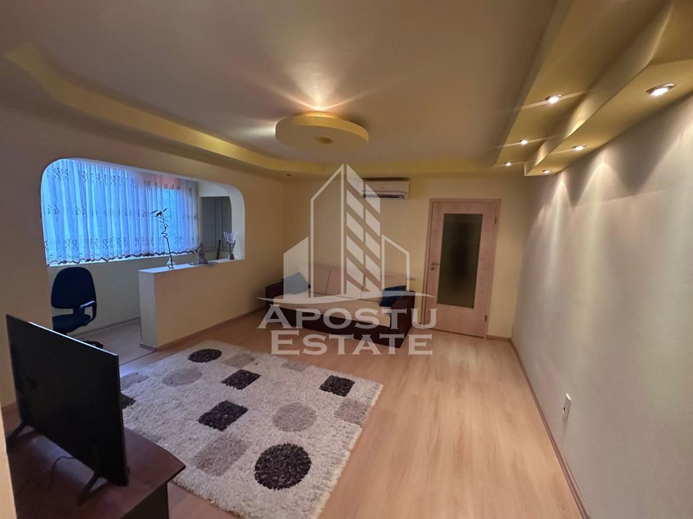 Apartament cu doua camere ,centrala proprie ,AC , in zona Lipovei