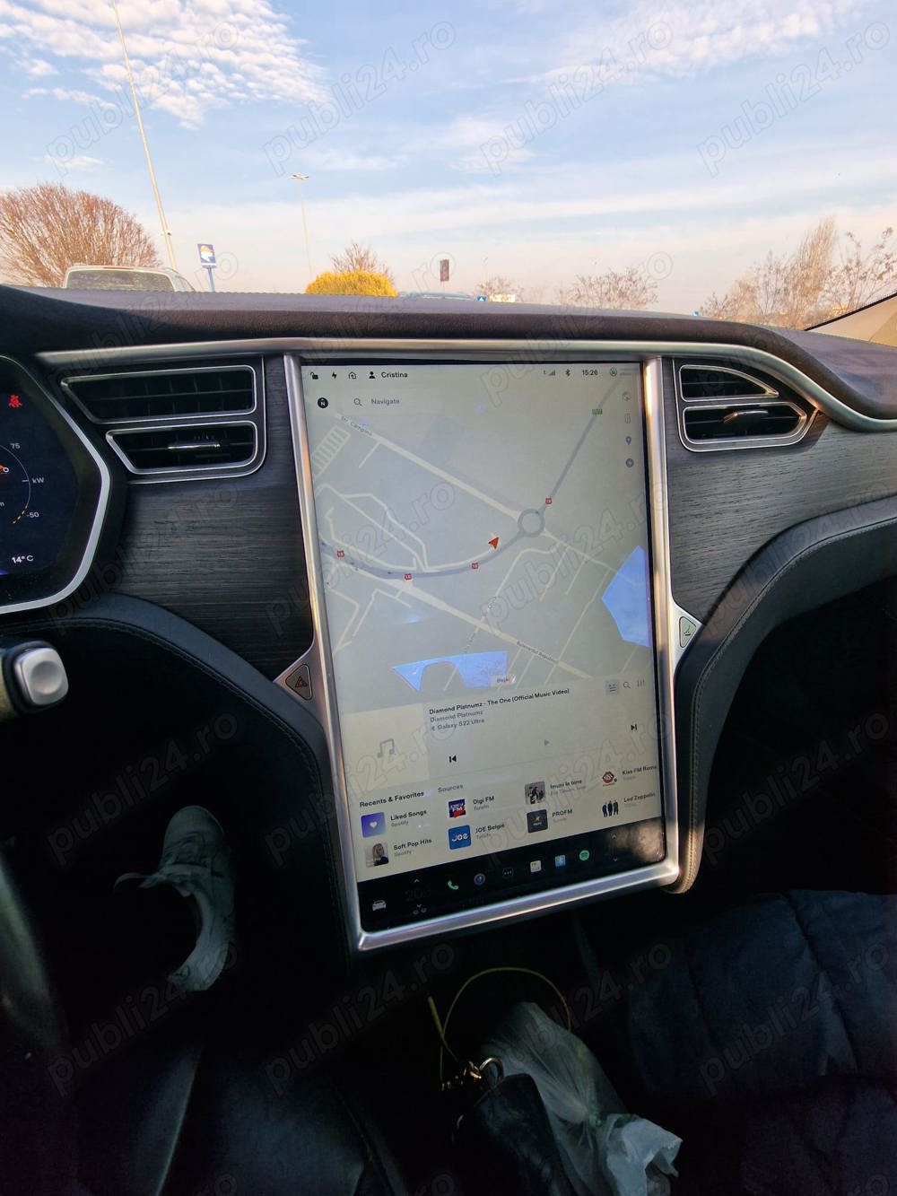 Tesla S85 2014 garantie, eventual schimb cu imobiliare ploiesti sau imprejurimi cu diferenta corecta
