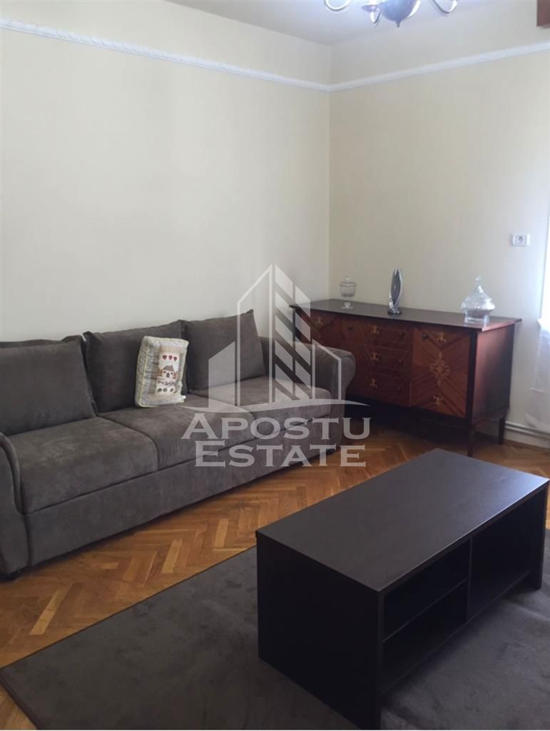 Apartament cu 3 camerezona Olimpia