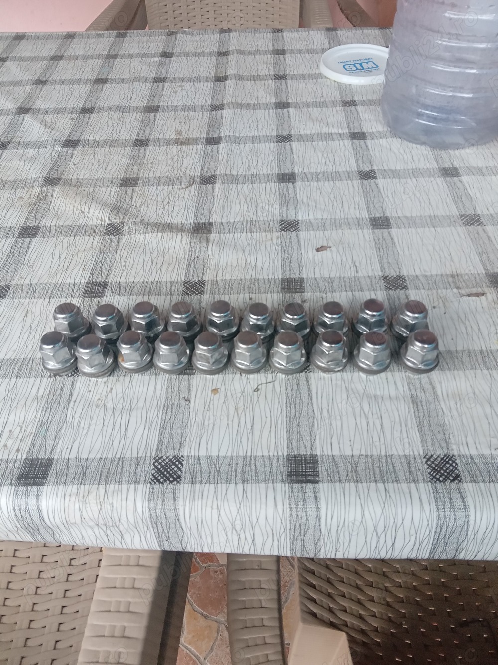 piulite roata toyota rav 4 2008