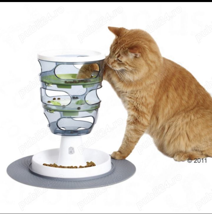 Dispozitiv de hranire pisici