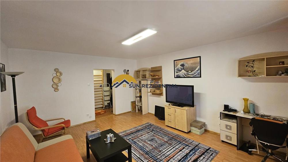 Piata Muncii-Calea Calarasi, apartament 3 camere, decomandat, mobilat-utilat, bloc reabilitat