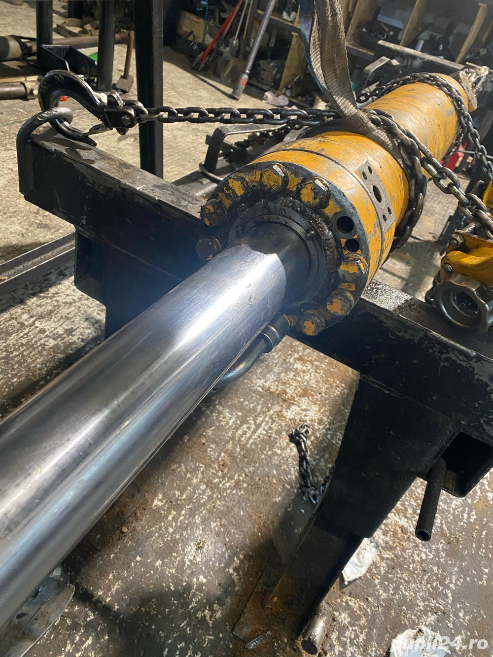 Angajam mecanici de intretinere utilaje