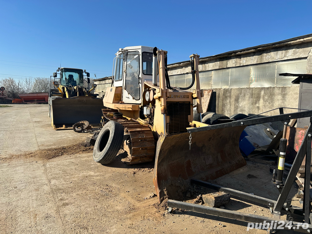 Vand Buldozer Liebherr PR712 defect
