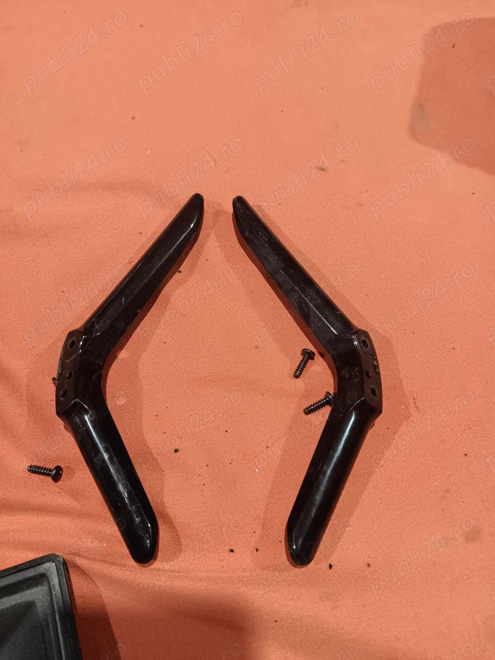 set 2 picioare de pe tv Vortex V32r0212