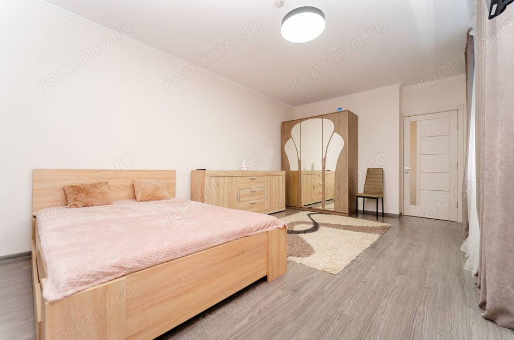 Garsoniera de vanzare in zona Aparatorii Patriei