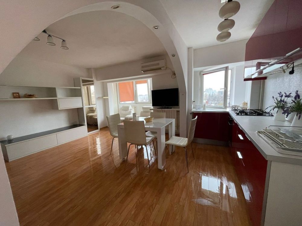 Vanzare Garsoniera 3 minute Mall Vitan 41 mp